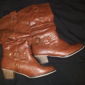 Womens Boots